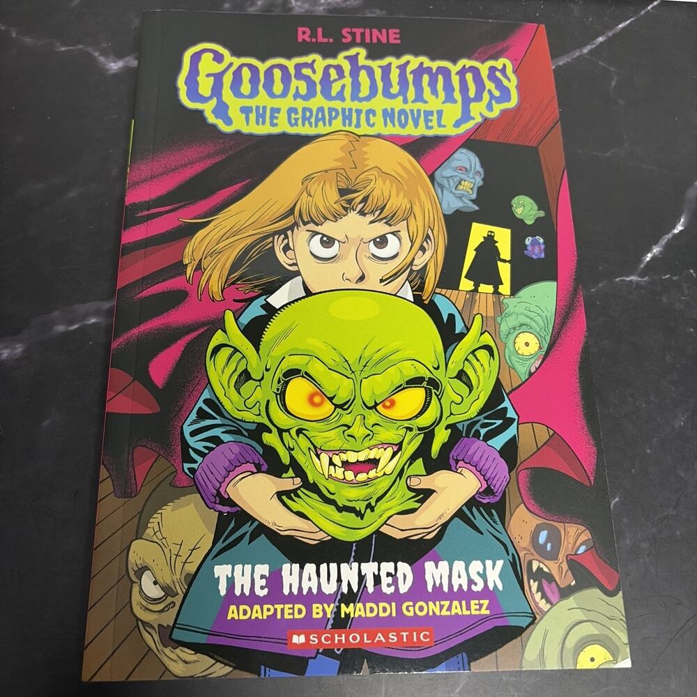 The Haunted Mask (Goosebumps Graphic Novel #1). RL Stein BRAND NEW
